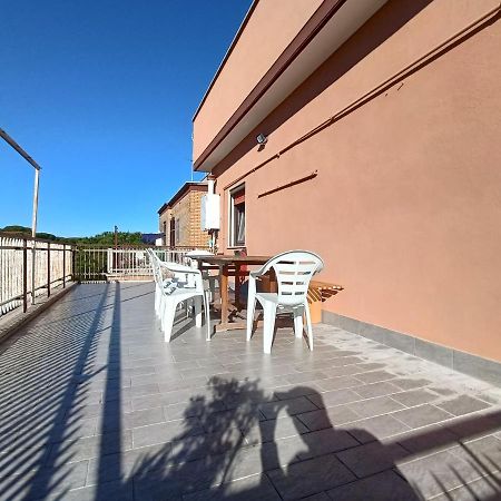 Avellini - Delightful And Spacious Apartment With Terrace - Near Metro A Cornelia Ρώμη Εξωτερικό φωτογραφία