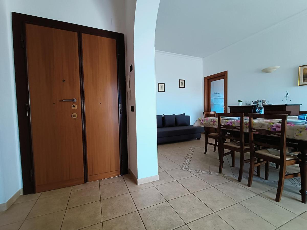 Avellini - Delightful And Spacious Apartment With Terrace - Near Metro A Cornelia Ρώμη Εξωτερικό φωτογραφία