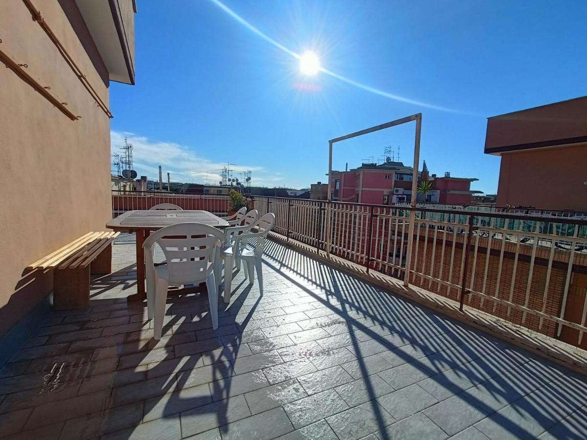 Avellini - Delightful And Spacious Apartment With Terrace - Near Metro A Cornelia Ρώμη Εξωτερικό φωτογραφία